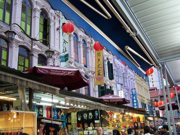Singapore Private Food, Culture and Heritage Tour with 9 tastings - Three neighborhoods, one long introduction to Singapore