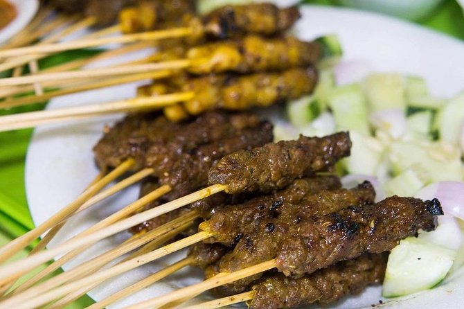 Singapore Private Food, Culture and Heritage Tour with 9 tastings - What the private format really adds
