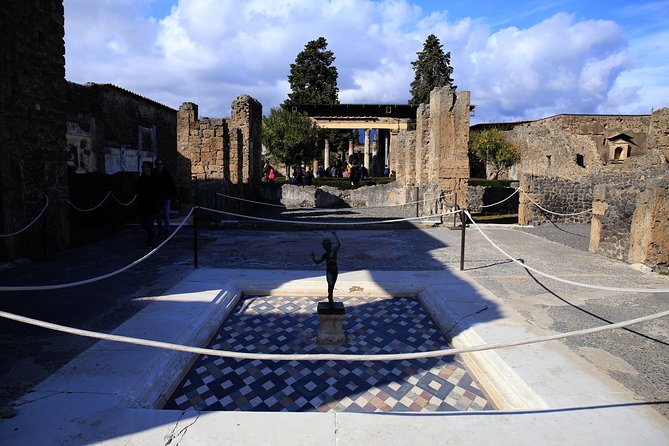 Skip the Line Guided Tour of Pompeii led by an Archaeologist - The Lupanar and its famous frescoes