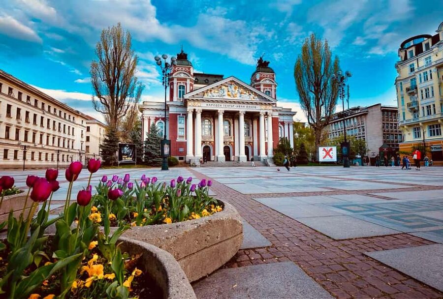 Sofia: History And Heritage - Small Group Guided Tour - The short café break and local advice