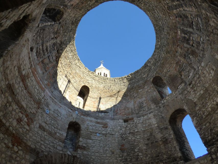 Split: Private Walking Tour in the Historical Town Center - Medieval homes, noble families, and Split’s Jewish quarter