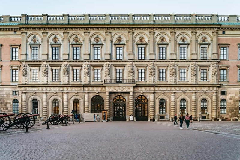 Stockholm: Ghost Walk and Historical Tour - Who should book this ghost walk?