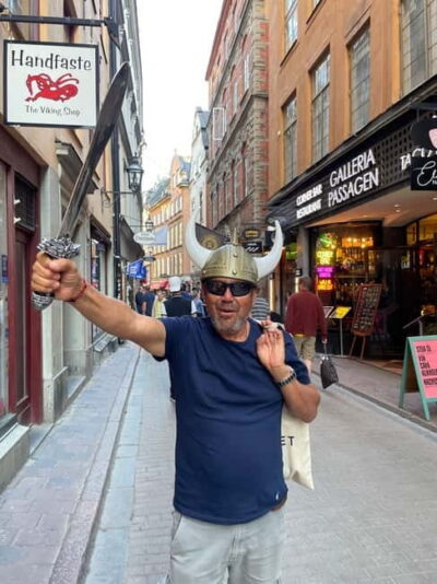 Stockholm: Guided Historic Old Town Walking Tour with Local