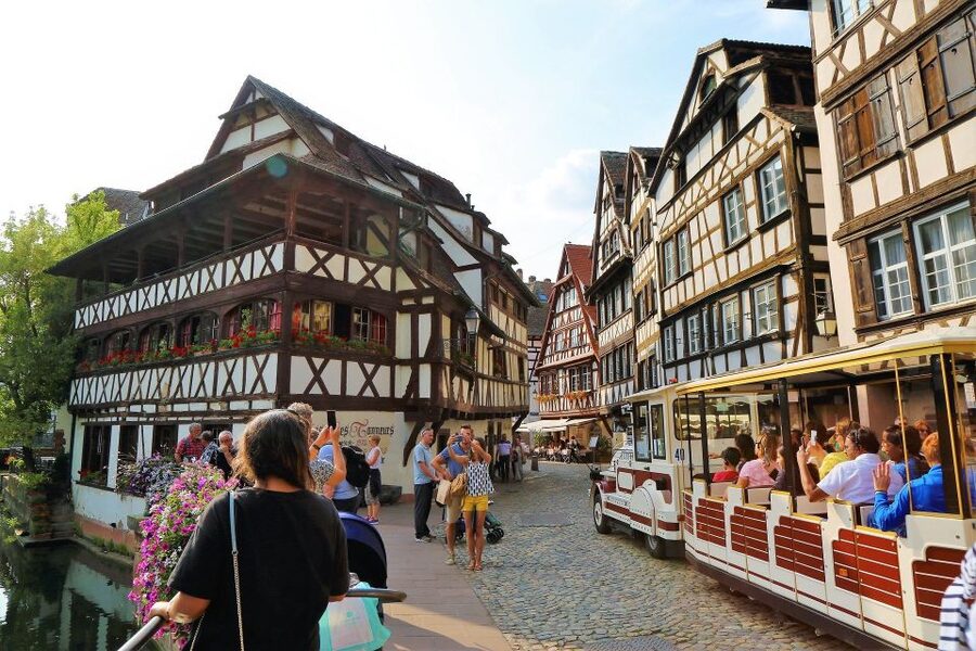 Strasbourg: Private Walking Tour of the Historical Center - The 13th-century covered bridges