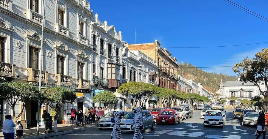 Sucre: Free Walking tour (History, culture and traditions) - Starting at Plaza Cochabamba
