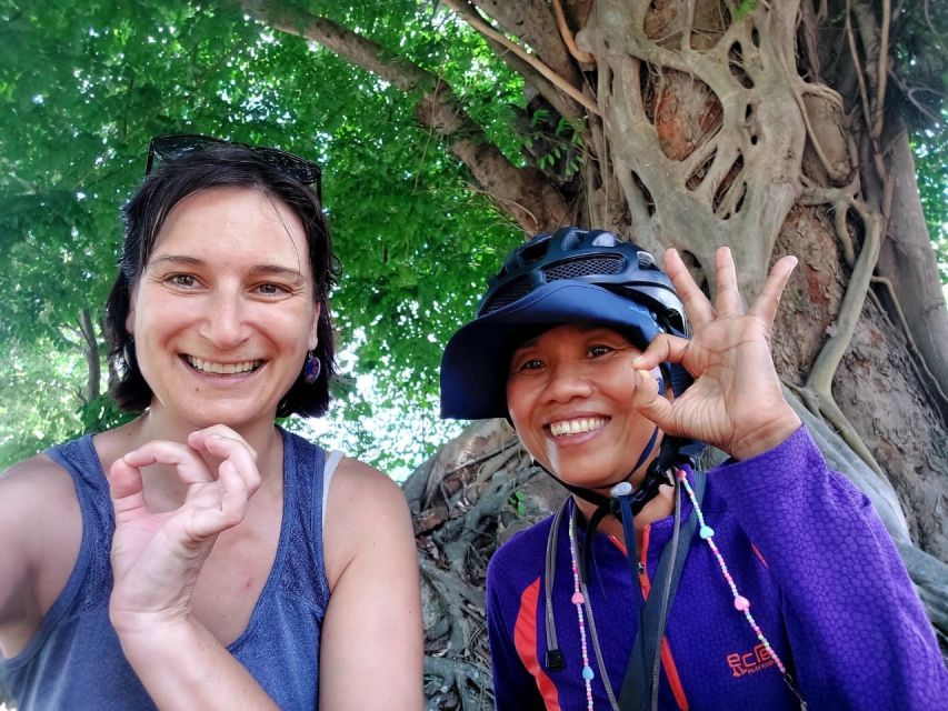 Sukhothai: Full-Day Historical Park Cycling Tour with Lunch - Key points at a glance