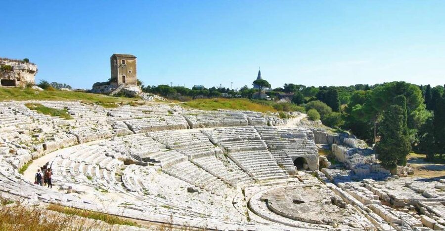 Syracuse: Neapolis Archaeological Park Small Group Tour - Why Neapolis makes sense with a guide