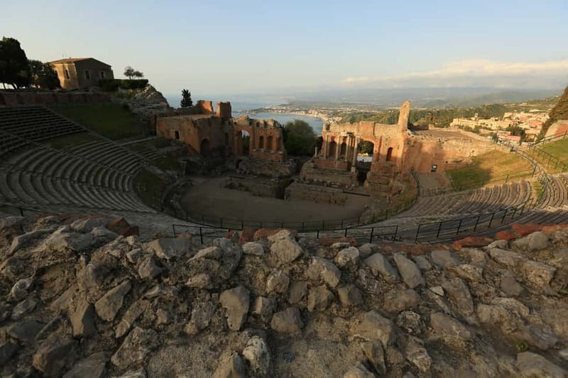 Taormina: Ancient Theater Entry Ticket and Guided Tour - Meeting the guide at the main entrance