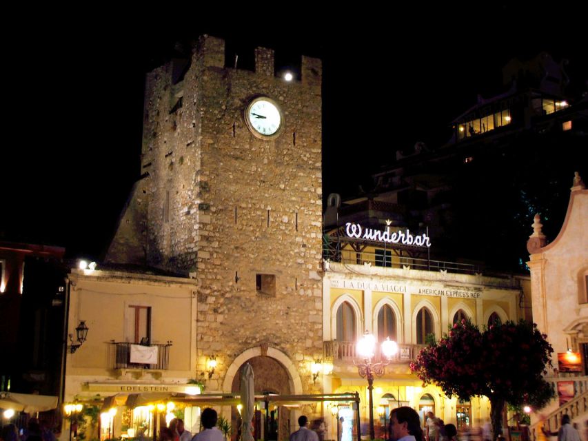 Taormina: Guided Historic City Tour - From the Naumachia to Taormina’s Roman past