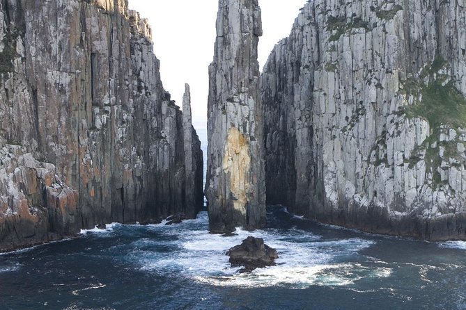 Tasman Island Cruises and Port Arthur Historic Site Day Tour from Hobart - Three hours below the Tasman Peninsula cliffs