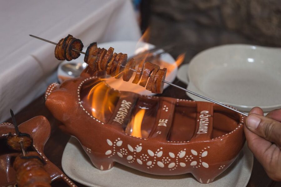 Taste Funchal: food, wine and cultural tour - Tea, pastries, fruit, and the sweet side of Madeira