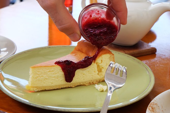 Taste Funchal: food, wine & cultural tour - A four-hour route through local food stops