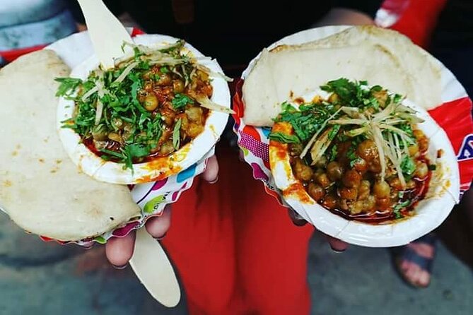 The Great Indian Food Tour: Old Delhi Food and Heritage Walk - Naughara’s lane of nine houses