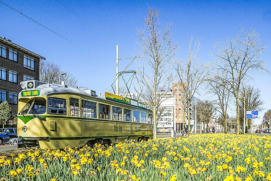 The Hague: Hop-on Hop-off Heritage Tram Tour - Stops 5 to 8: Madurodam, Nieuwe Duinweg, Kurhaus, and Zwarte Pad