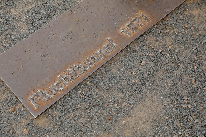 The History of Berlin: WWII PRIVATE Walking Tour With Locals - Reichstag, Checkpoint Charlie, and route changes