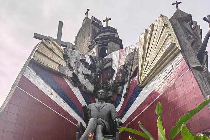 The Original Cebu City Historical and Food Walking Tour - Santo Niño Basilica and Magellan’s Cross carry the city’s religious weight