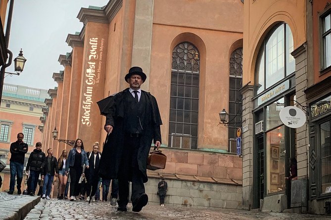 The Original Stockholm Ghost Walk and Historical Tour - Gamla Stan - Guides who make or break the experience