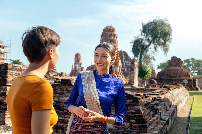 The Ultimate Ancient city of Ayutthaya Private Day Trip - A riverside lunch with room for local choices