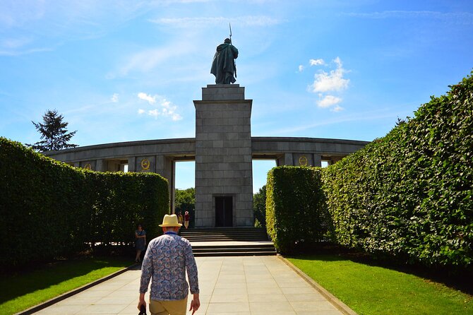 Third Reich Berlin: Hitler and WWII Walking Tour - Soviet memorials and the final battle