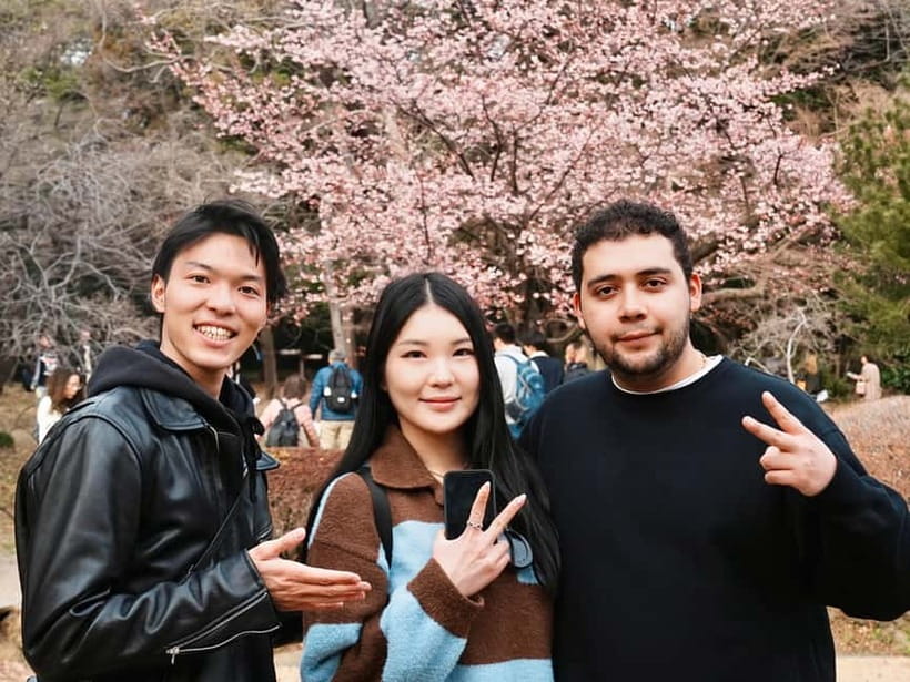 Tokyo: Customized Private Historical Guided Photoshoot Tour - Price, extra costs, and practical planning