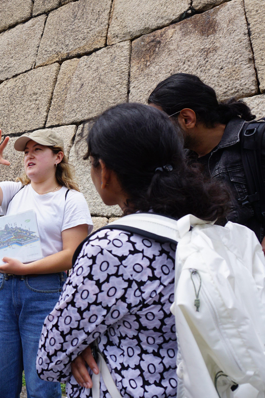 Tokyo: Imperial Palace Japanese History Walking Tour - How Much Walking and Time to Allow
