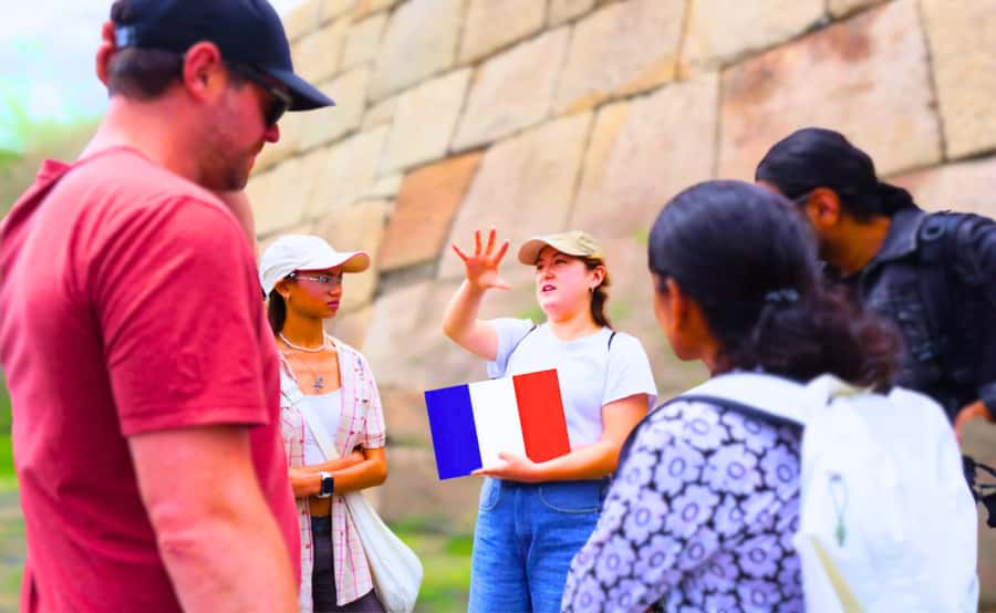 Tokyo: Imperial Palace, the history of Japan (ENGLISH GUIDE) - Why the former Edo Palace matters