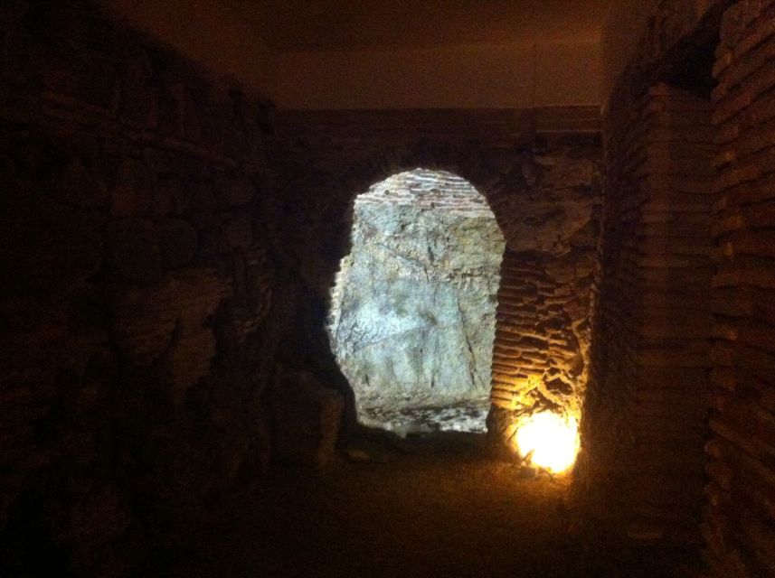 Toledo: Ancient Underground City Tour in Spanish - The old Nuncio Roman baths