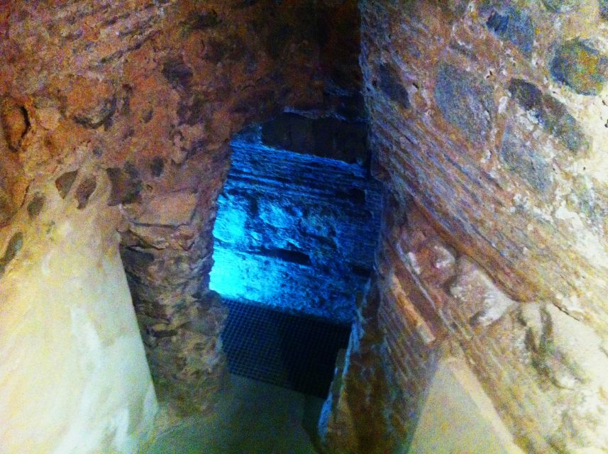 Toledo: Ancient Underground City Tour in Spanish - Legends, facts, and the stories below the streets