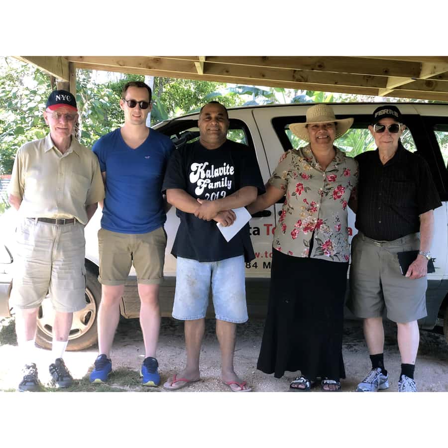 Tongatapu: 3-Hour East Coast and Anahulu Cave Tour - Nuku’alofa’s Royal Palace and Royal Tombs