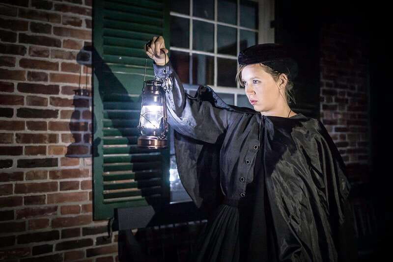 Toronto: Dark History Nighttime Walking Tour - Who will enjoy this walk most?