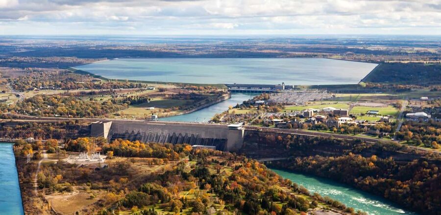 Toronto: Niagara Falls & NOTL Heritage Town Guided Day Tour - Should you book this Toronto Niagara Falls tour?
