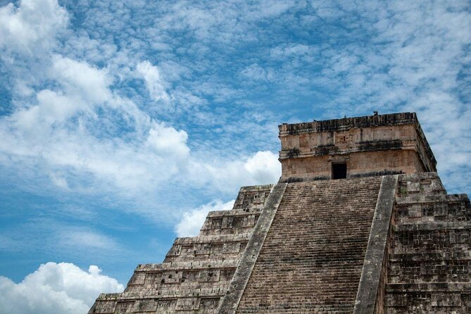 Tour to Teotihuacan with visit to ancient caves and CDMX transportation - Key points to know before booking