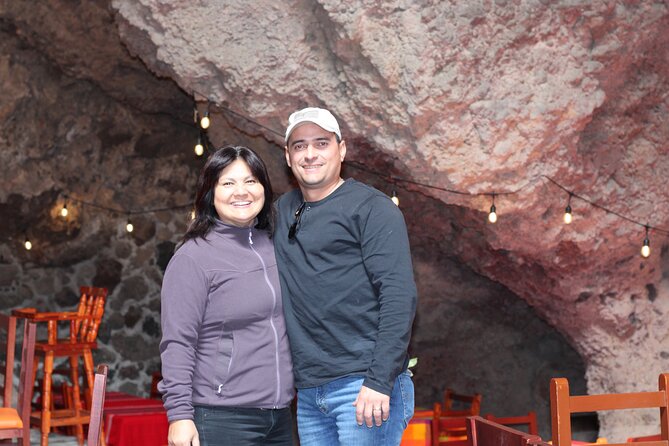 Tour to Teotihuacan with visit to ancient caves and CDMX transportation - Lunch inside a cave restaurant