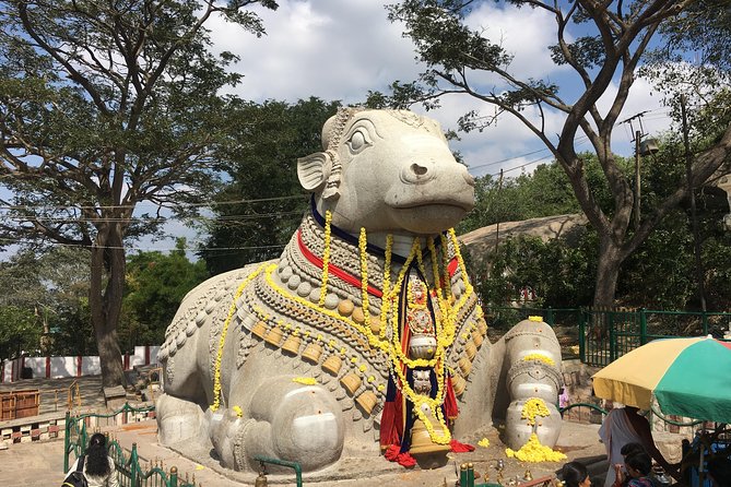 Treasures of Mysuru - day tour - Chamundi Hills offers a change of pace