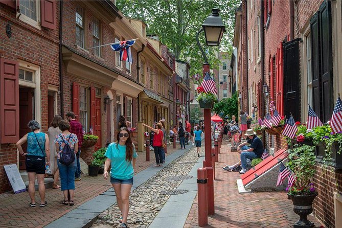 True Crime Philadelphia and History Tour - Christ Church and the founders’ neighborhood