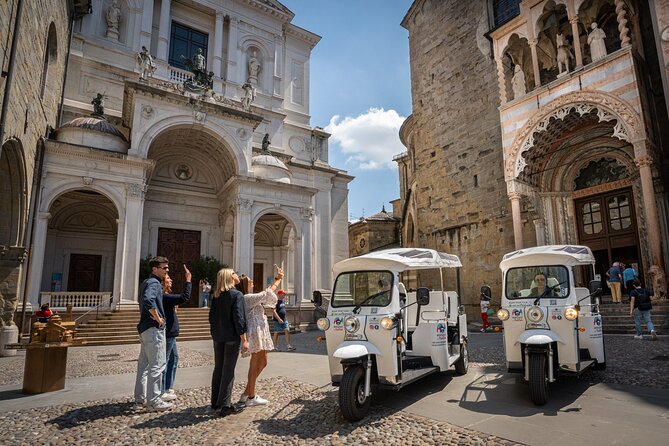 Tuk Tuk tour in Bergamo, Città Alta and the ancient Venetian walls - Climbing the Cobbled Streets of Città Alta