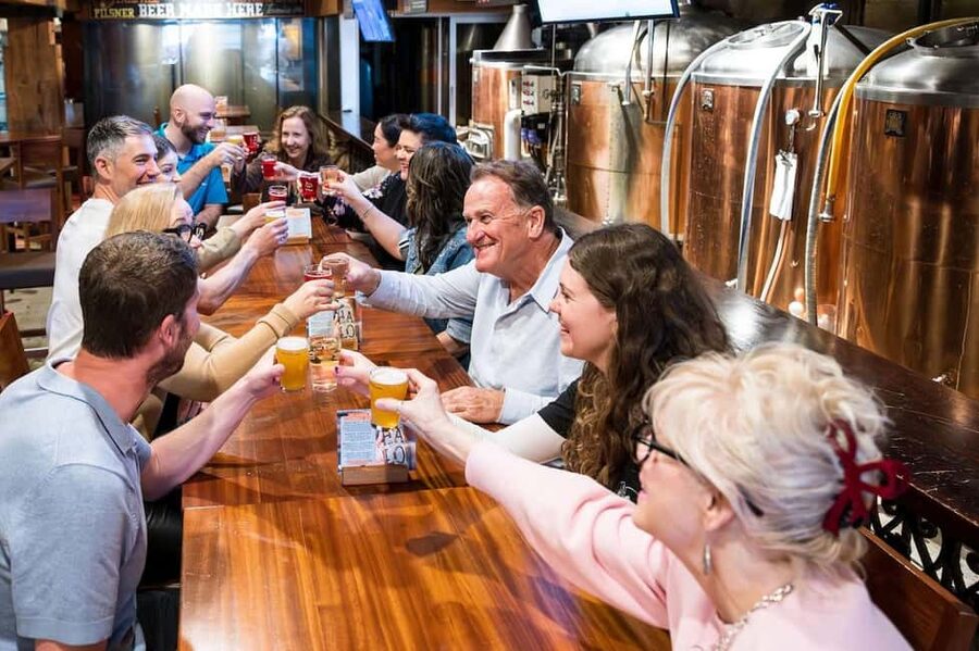 Vancouver: Gastown Historical Walking Food Tour - The main Gastown food circuit