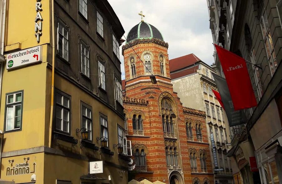 Vienna: historical tours with locals in the unknown City, - Starting near Georg-Coch-Platz