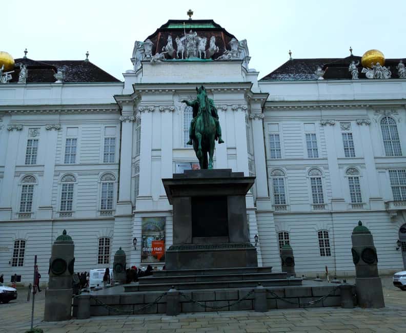 Vienna: historical tours with locals in the unknown City, - Mozart at the Deutscher Orden Haus