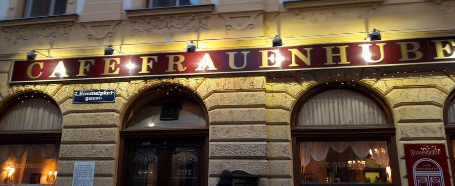 Vienna: historical tours with locals in the unknown City, - Churches and the city’s Catholic revival