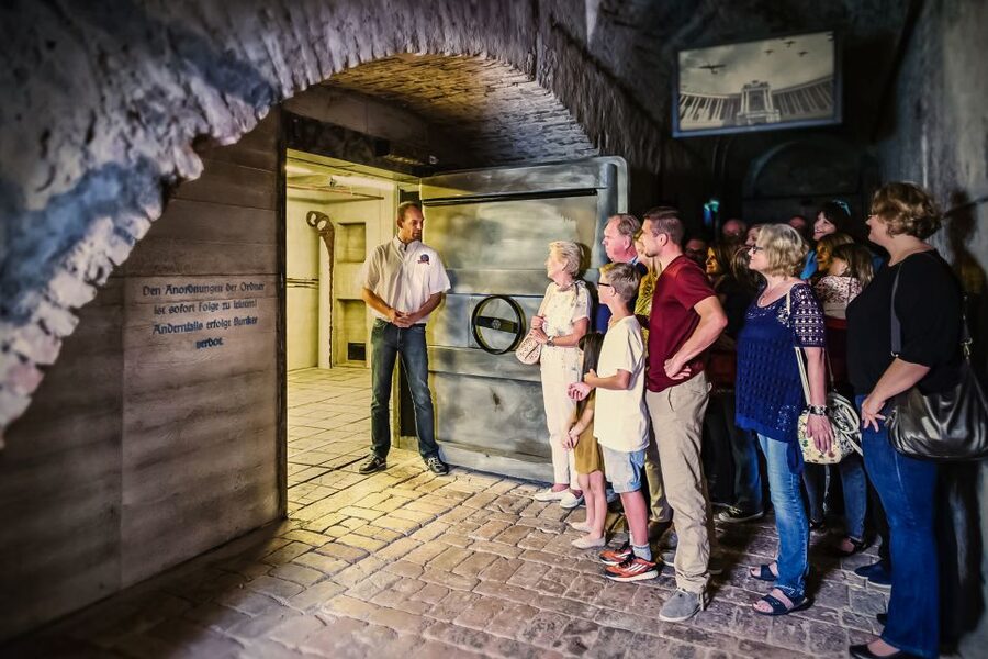 Vienna: Time Travel and Magic Vienna History Tour - The 5D cinema and ancient Vienna