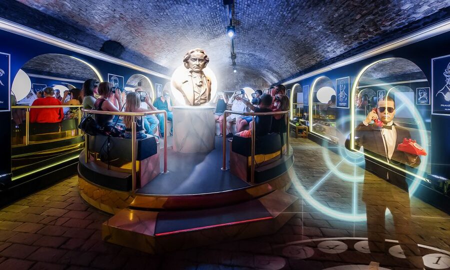 Vienna: Time Travel and Magic Vienna History Tour - Vienna’s musical past through virtual reality