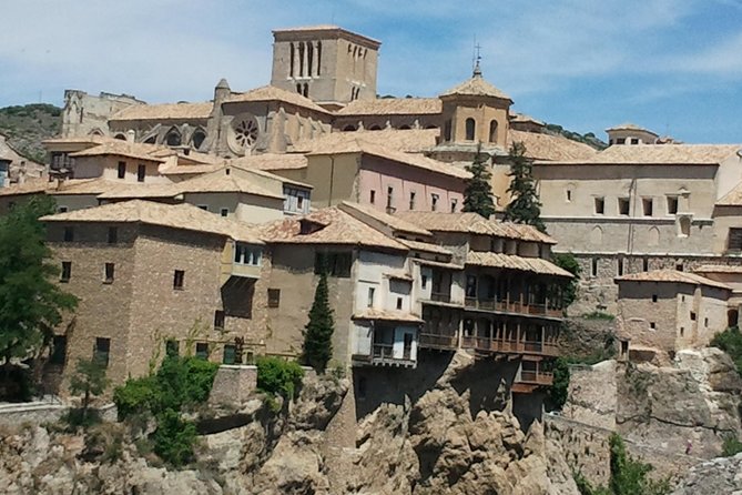 Visita Guiada Por El Casco Histórico De Cuenca Y Su Catedral - Key points at a glance