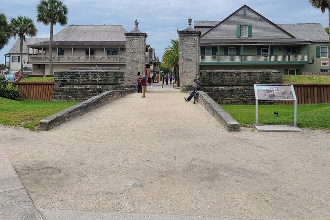 Walking History Tour of St. Augustine's Historic District - Tolomato Cemetery and the city’s oldest stories