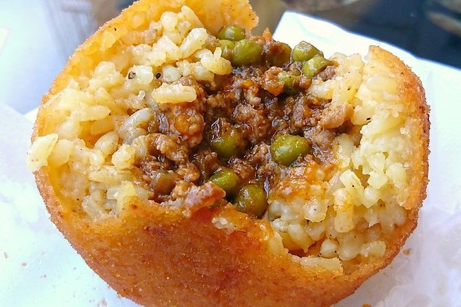 Walking Tour and street food Tour Palermo / History and Food - Fontana della Vergogna and Palermo’s public drama