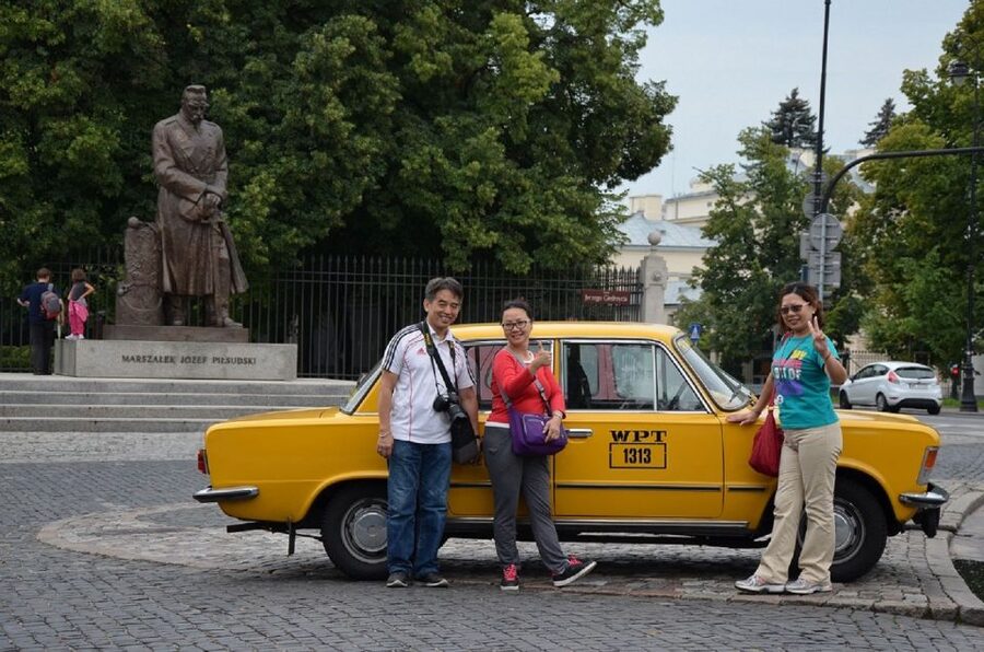 Warsaw: Historic Private Tour in Retro Fiat - Why the Fiat changes the way you see Warsaw