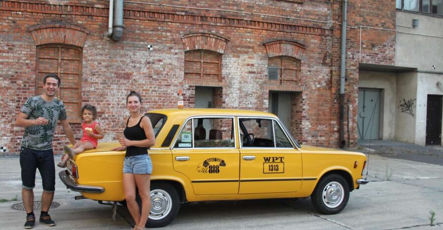 Warsaw: Historic Private Tour in Retro Fiat - Old Town: rebuilt beauty with a complicated story
