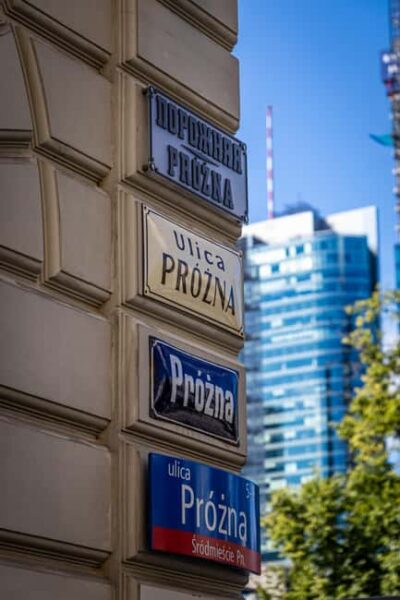 Warsaw: Jewish History Guided Walking Tour in English