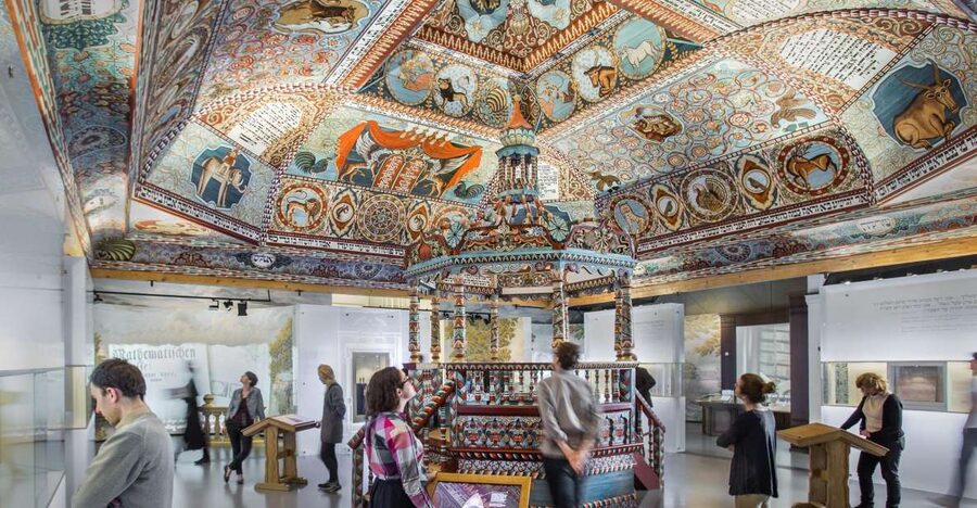 Warsaw: POLIN Museum of the History of Polish Jews Ticket - Community, culture, and everyday life