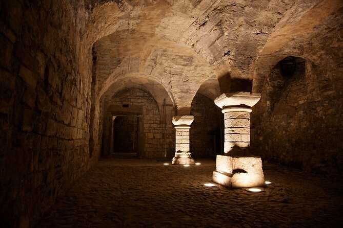 WWII in Prague Tour & The Crypt of Operation Anthropoid - How the walking and tram sections work